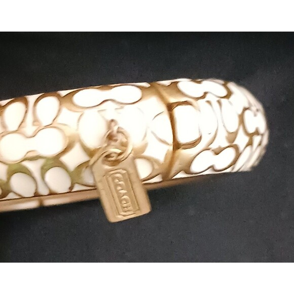 VTG Coach Cream/Gold C Logo Enamel Snap Clasp Bangle Bracelet Logo Charm Dustbag - Picture 5 of 10